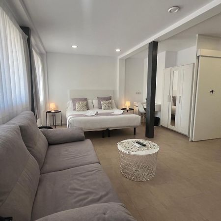 Bet Apartments - Reig Валенсия Екстериор снимка