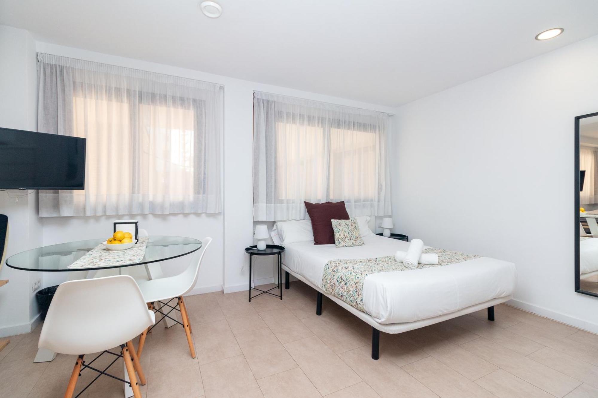 Bet Apartments - Reig Валенсия Екстериор снимка