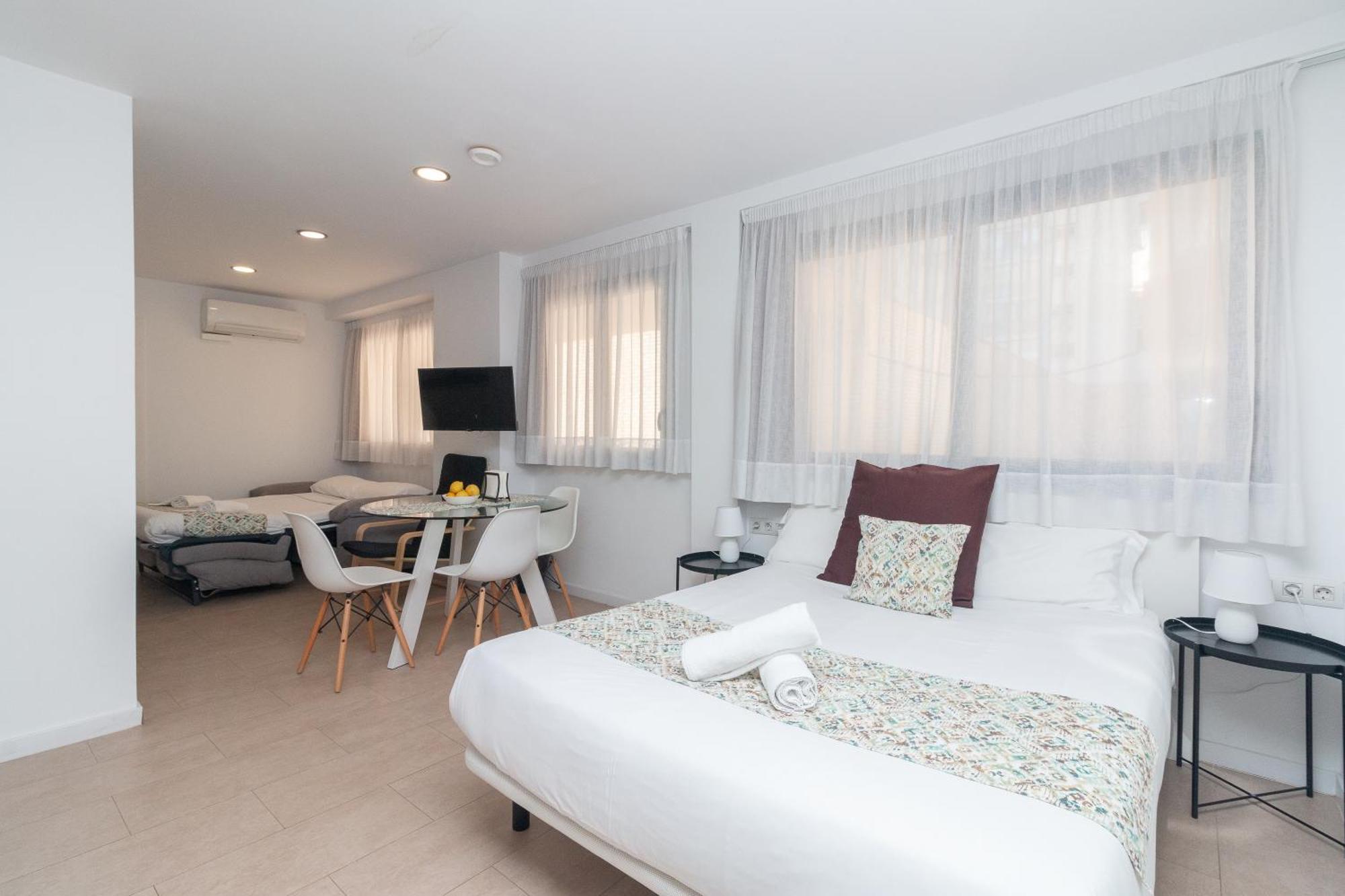 Bet Apartments - Reig Валенсия Екстериор снимка