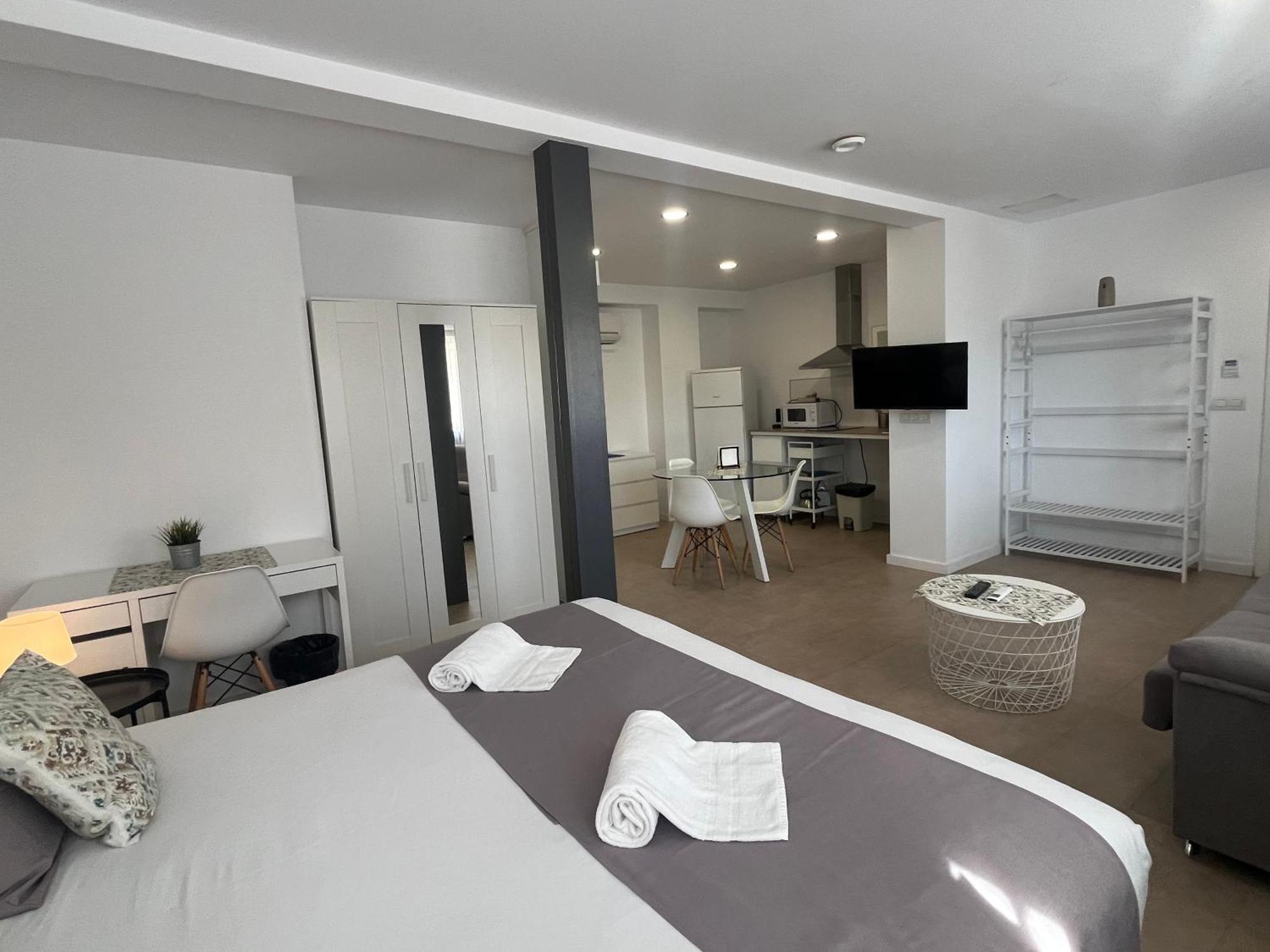 Bet Apartments - Reig Валенсия Екстериор снимка