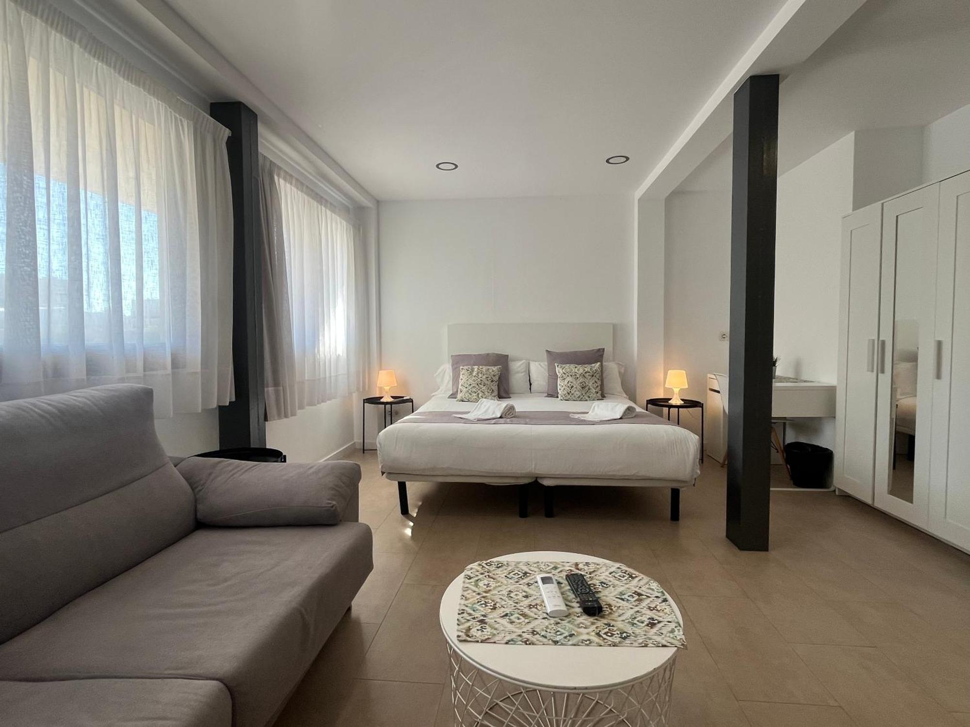 Bet Apartments - Reig Валенсия Екстериор снимка
